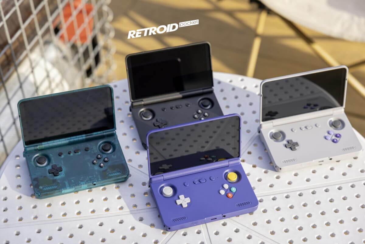 Retroid Pocket Flip 2 Colors - Official Lifestyle photo