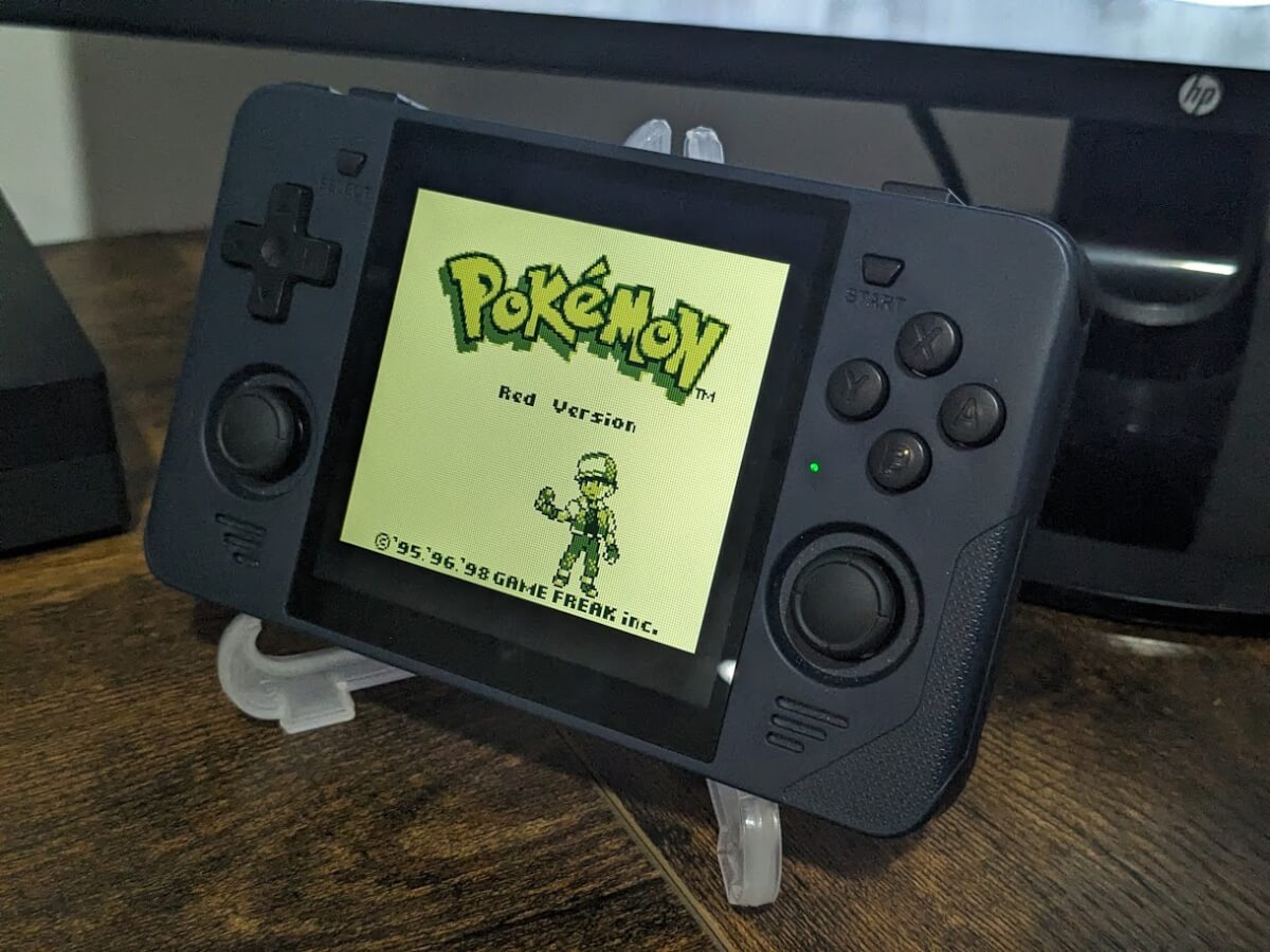 Pokemon Red on the Powkiddy RGB30