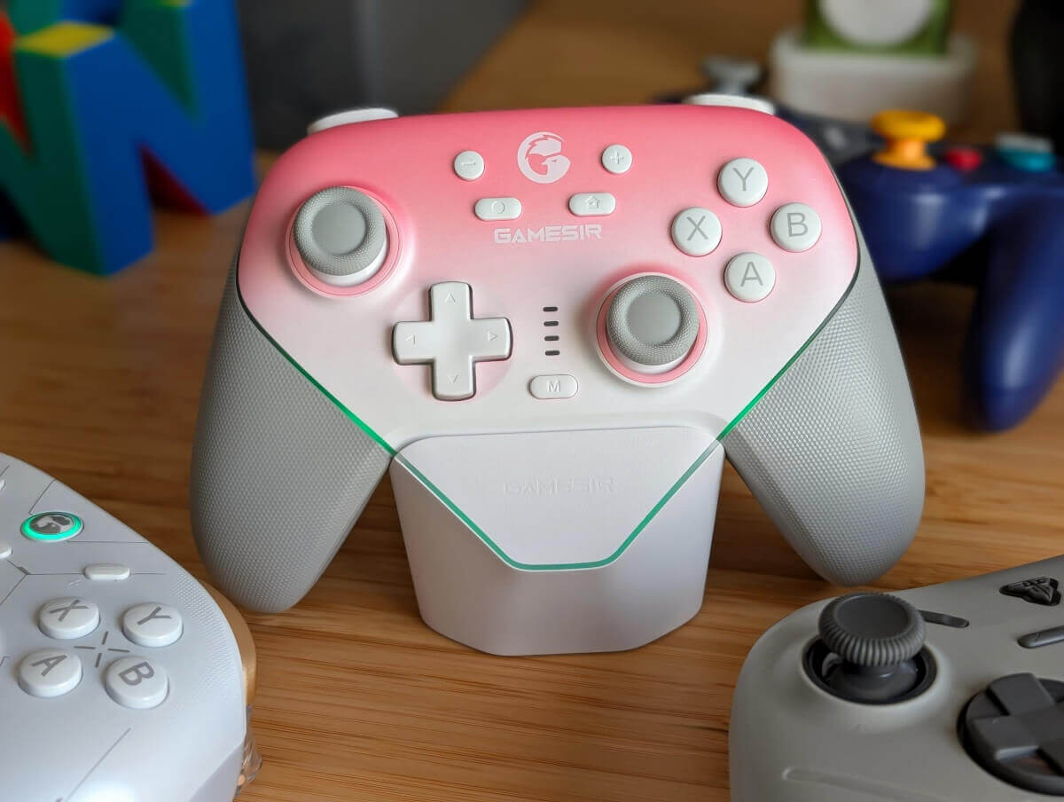 GameSir Super Nova Review - In Dock