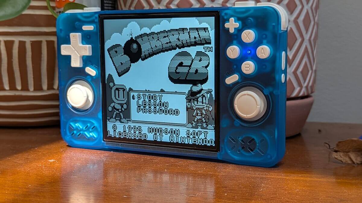 Game Console XF40H Review - Retro Handhelds Game Console XF40H Review