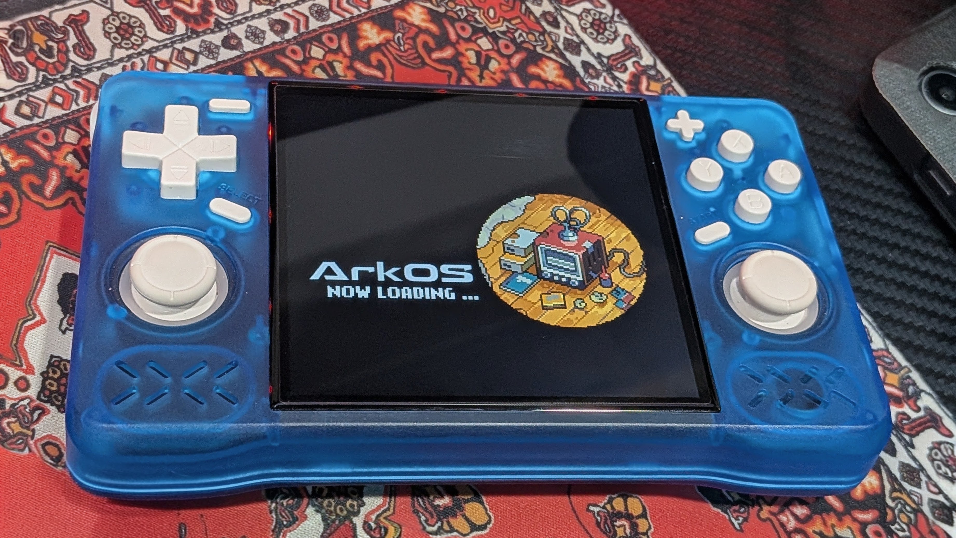Game_Console_XF40H_ArkOS_Now_Loadingjpg - Retro Handhelds Game_Console_XF40H_ArkOS_Now_Loading